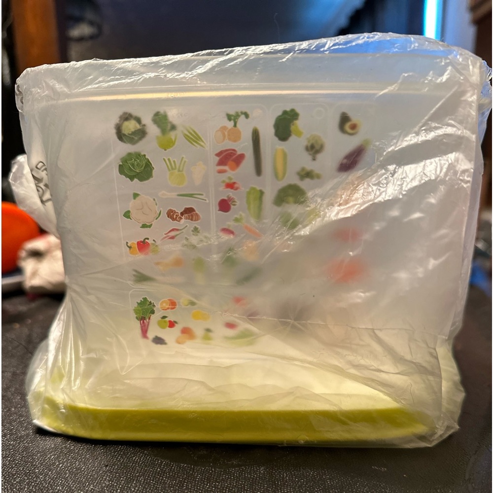 Tupperware Fridgesmart Small Deep - Picture 4 of 7